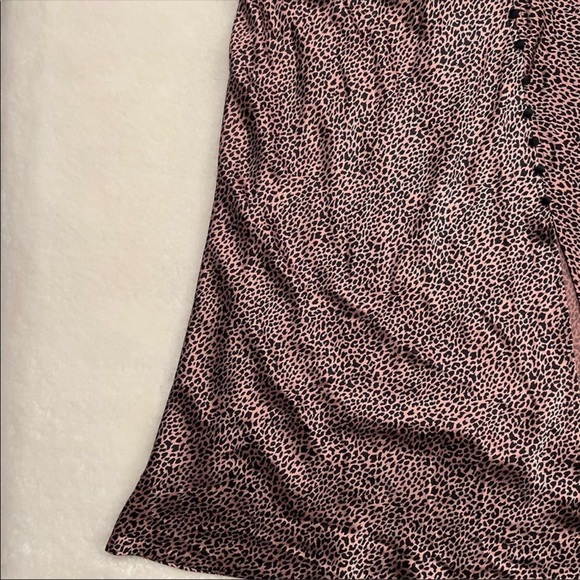 HP✨Victoria's Secret Animal Print Midi Satin Skirt - Picture 5 of 6